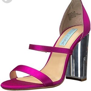 Chic Dafne sandal from Betsey Johnson